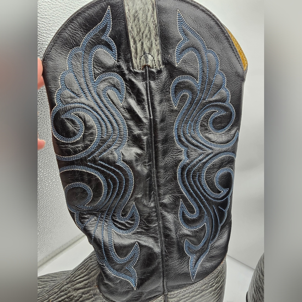 Wrangler Gray Shark Print Leather Boots - Picture 7 of 16